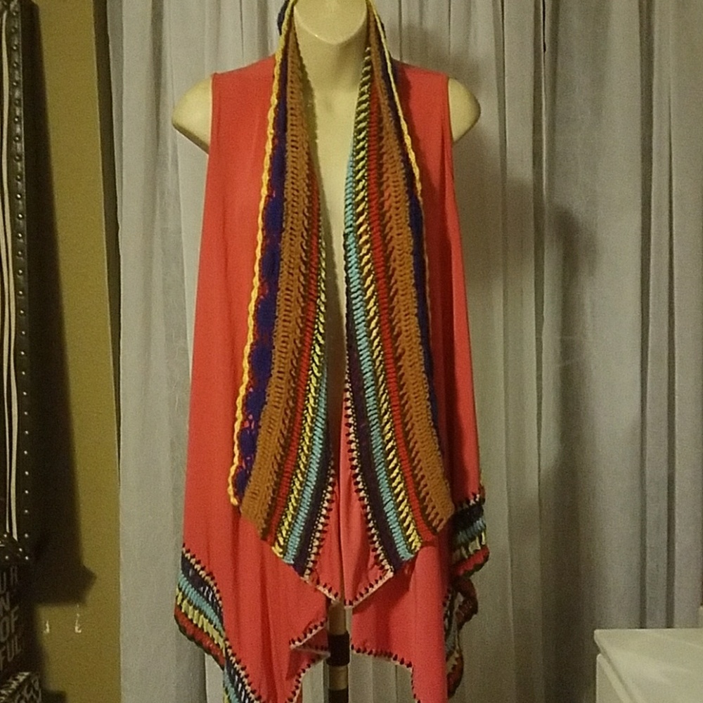 💋$15💋 NWOT Colorful Vest